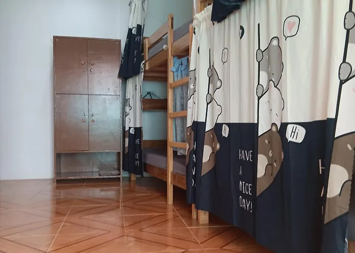 Susing Seaside Hostal Moalboal